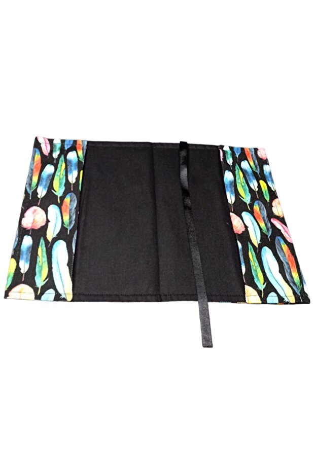 Leaf Patterned Book Case - 3