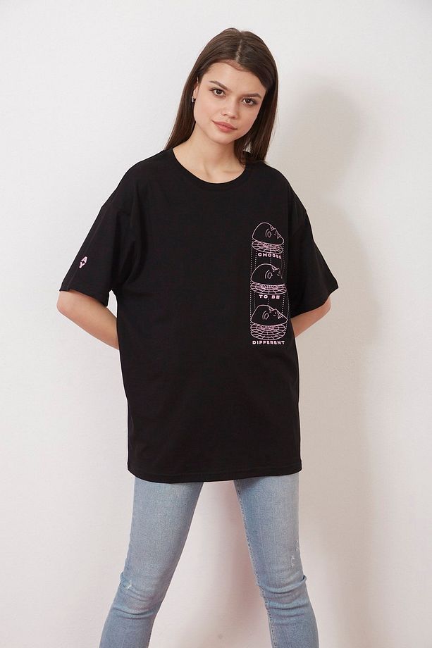 Eazy Siyah Choose Different Unisex Oversize Baskılı Kısa Kollu T-shirt - 3