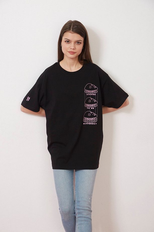 Eazy Siyah Choose Different Unisex Oversize Baskılı Kısa Kollu T-shirt - 4