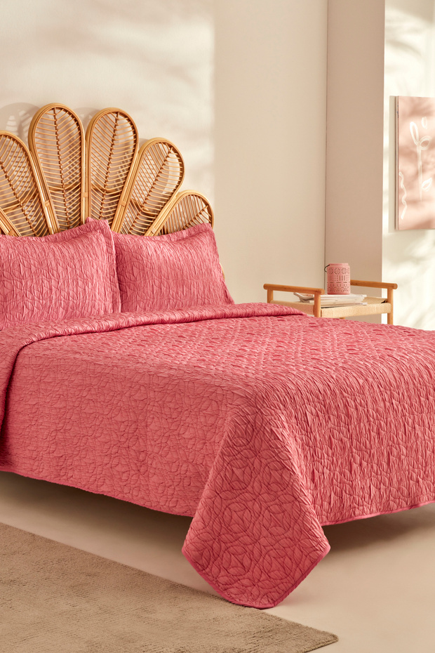 Fuchsia Rody Double Bedspread - 1