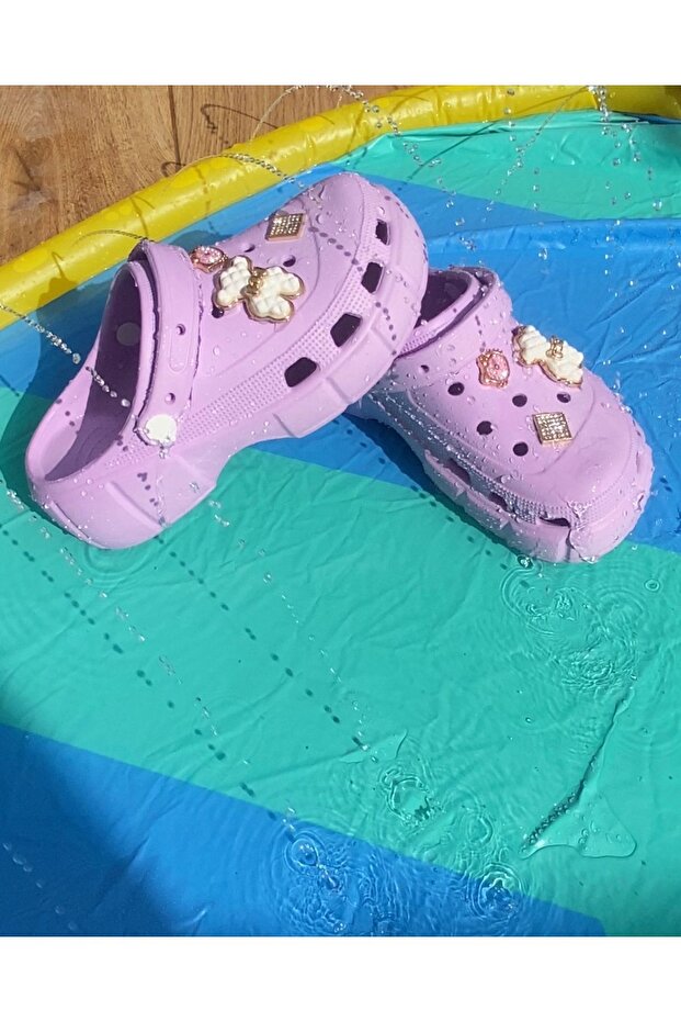 Girl - Non-Slip Thick Sole Slippers/Sandals with Stone Detail