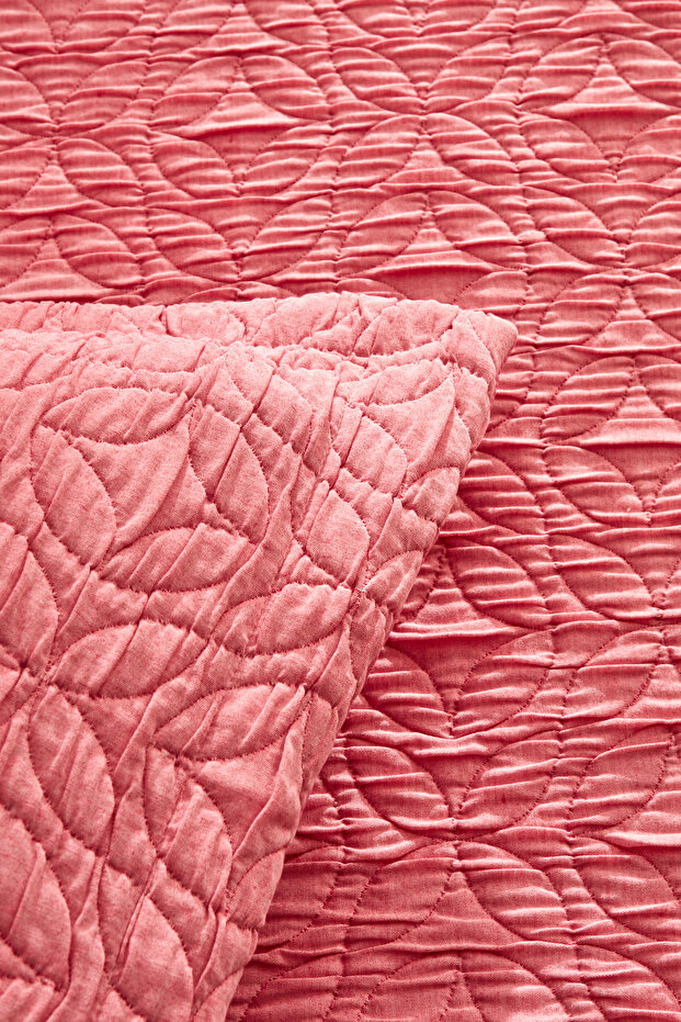 Fuchsia Rody Double Bedspread - 5