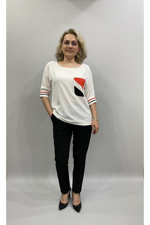 Cep Detaylı Bluz