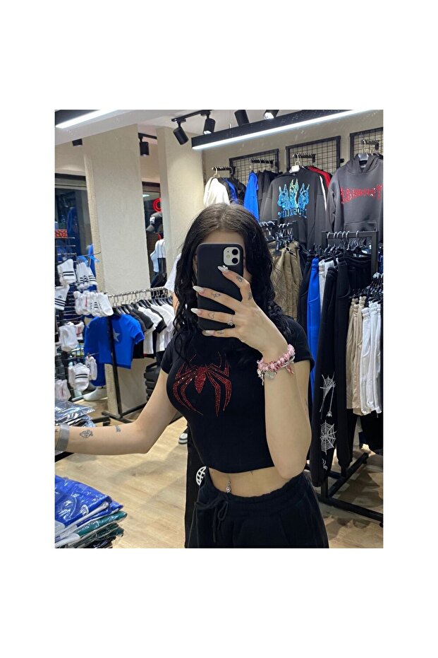 Red Spider Crop - 1