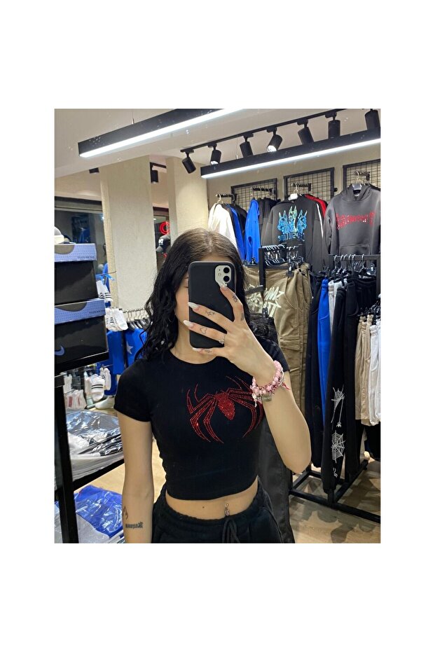 Red Spider Crop - 2