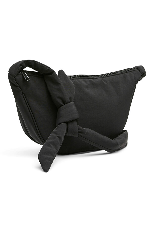 PCAMANDA KNOT BUMBAG - 3