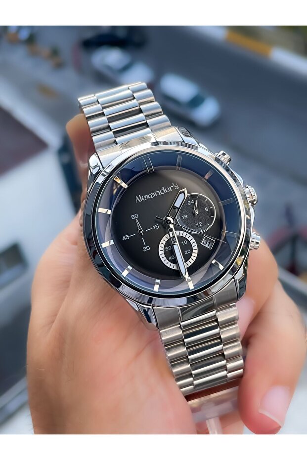 Men's Watch with Tilted Bands - 4