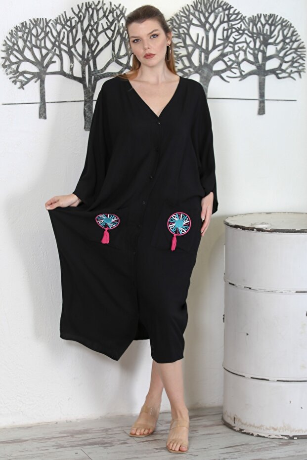 Black V-Neck 3/4 Sleeve Double Pocket Embroidered Casual Oversize Woven Dress