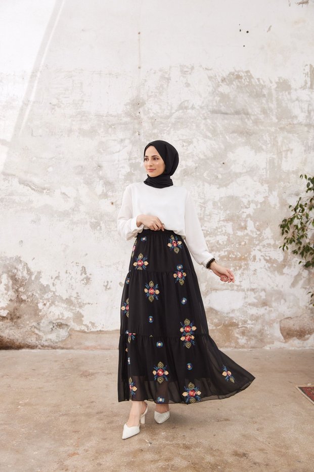 Hijab Embroidered Chiffon Dress - blue