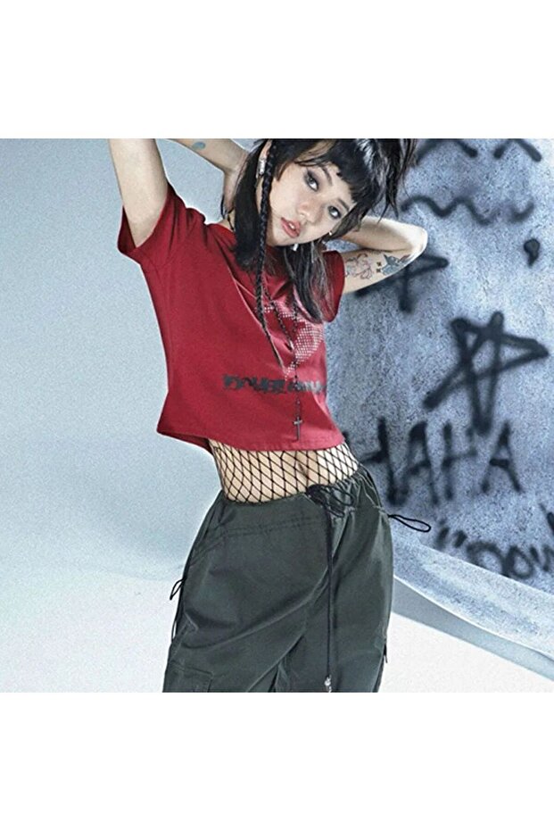 جسم نصف أساسي بطبعة نجمة حمراء - 3