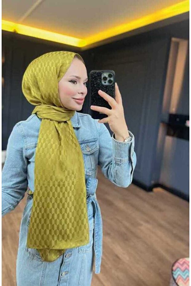 شال جاكار حريري بنمط Qoza باللون الأخضر الزيتوني