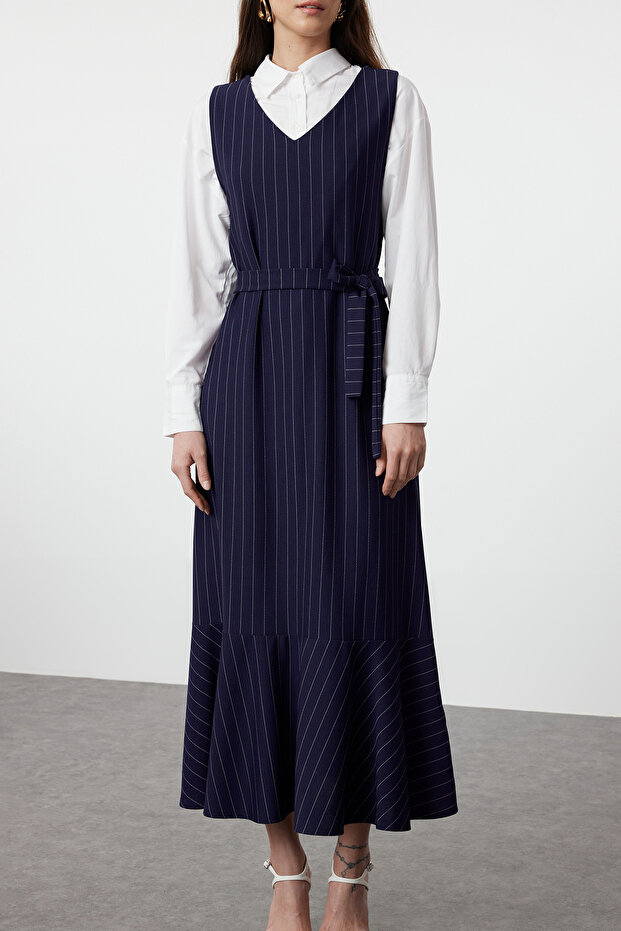 Granatowa sukienka z kamizelką w paski - TCTSS24EB00287 - 3