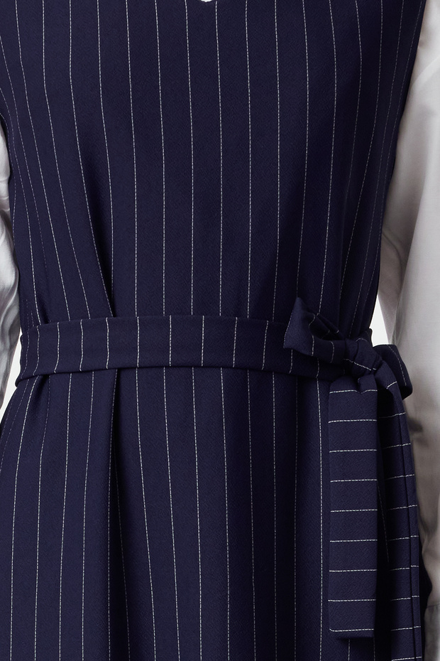 Granatowa sukienka z kamizelką w paski - TCTSS24EB00287 - 4