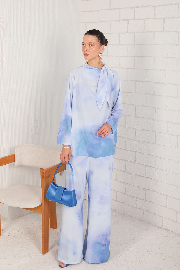 32-2214 Model BLUE Patterned Set - 1