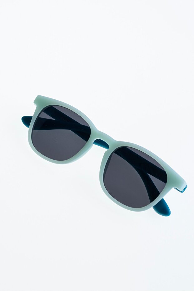 Light Turquoise-Blue 5-13 Years - 100% UV Protection Polarized Children's Sunglasses