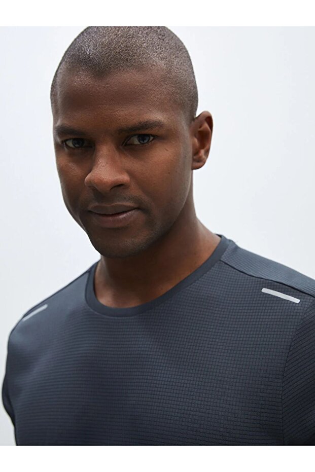 LCW Active DRY-TECH Bisiklet Yaka Kısa Kollu Erkek Tişört - 2