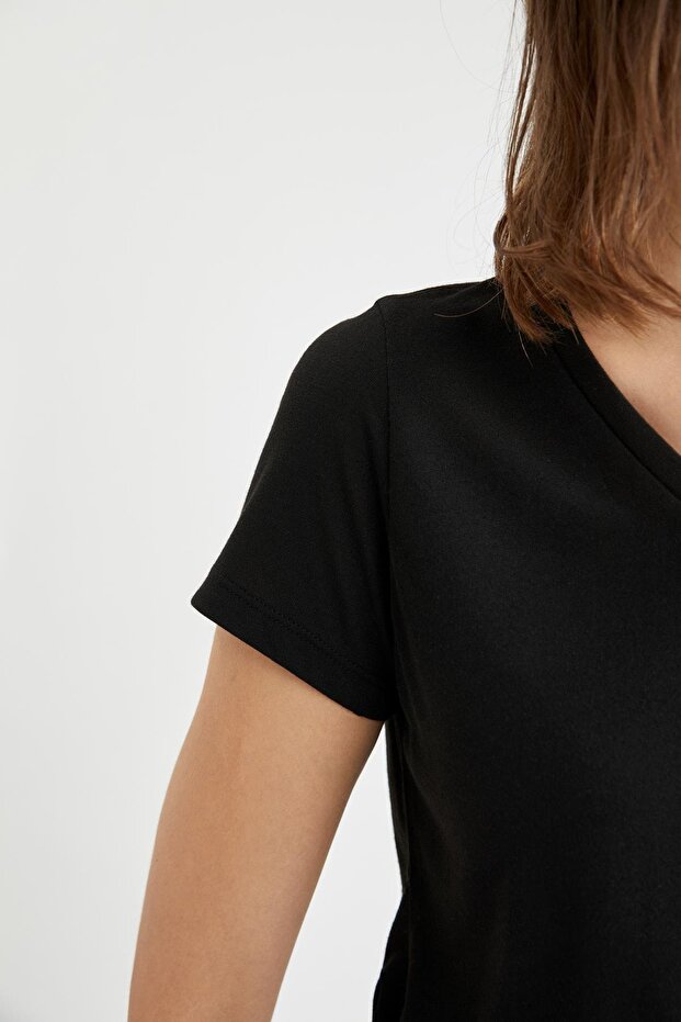 V Yaka Regular Fit Basic Kısa Kollu 2'li Tişört - 6