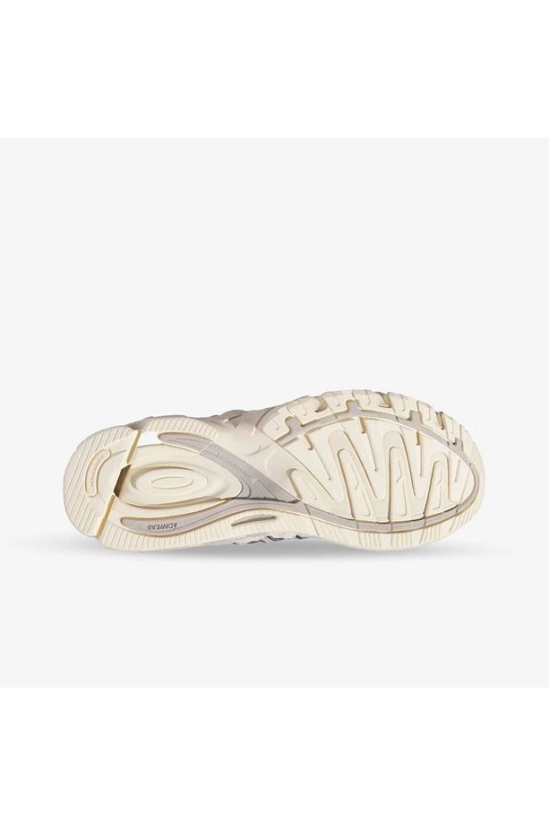Bad Bunny x Response CL 'Wonder White' - 5