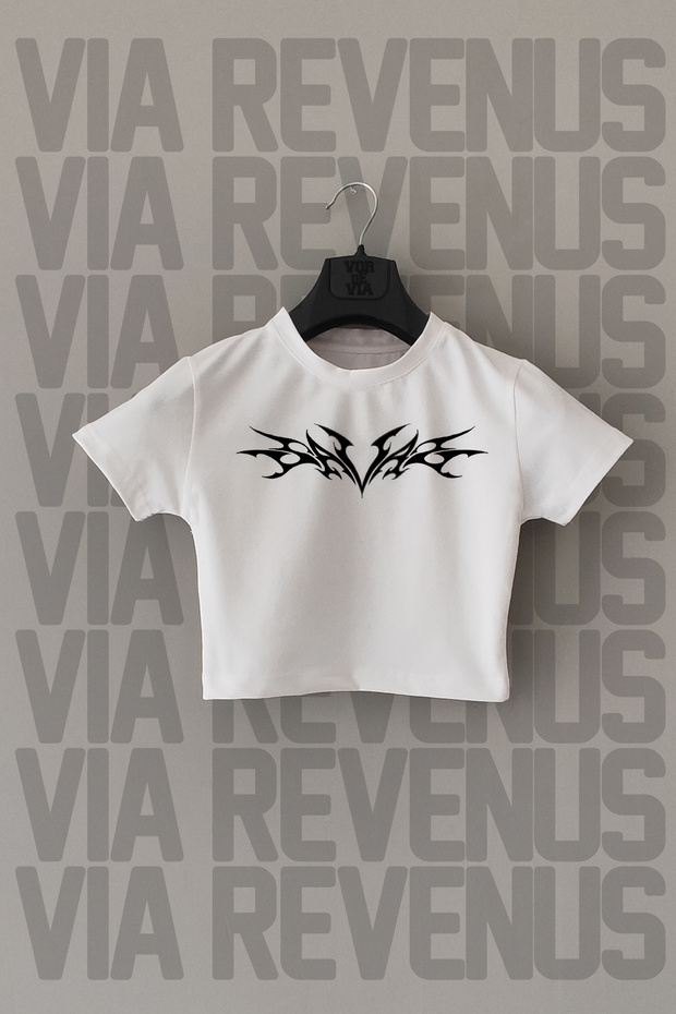 Savage Printed Slim Fit Crew Neck Stretch Fabric White Cropped