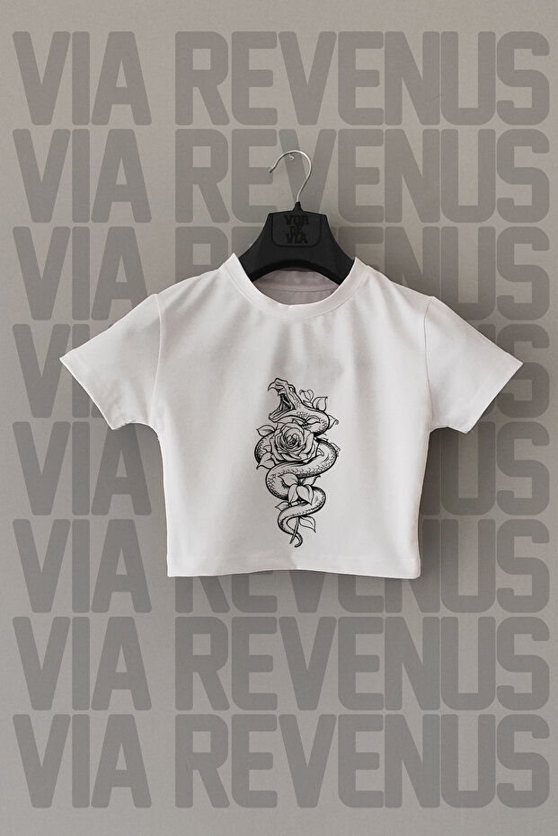 Snake Printed Slim Fit Crew Neck Stretch Fabric White Cropped