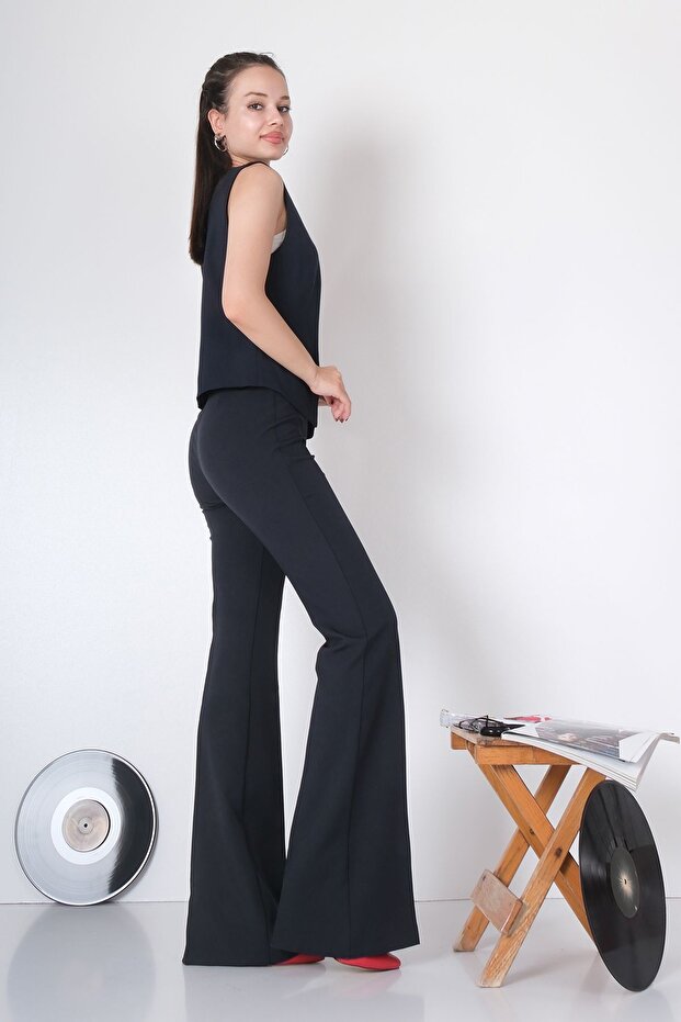 Son Moda Yelekli Takım - 6