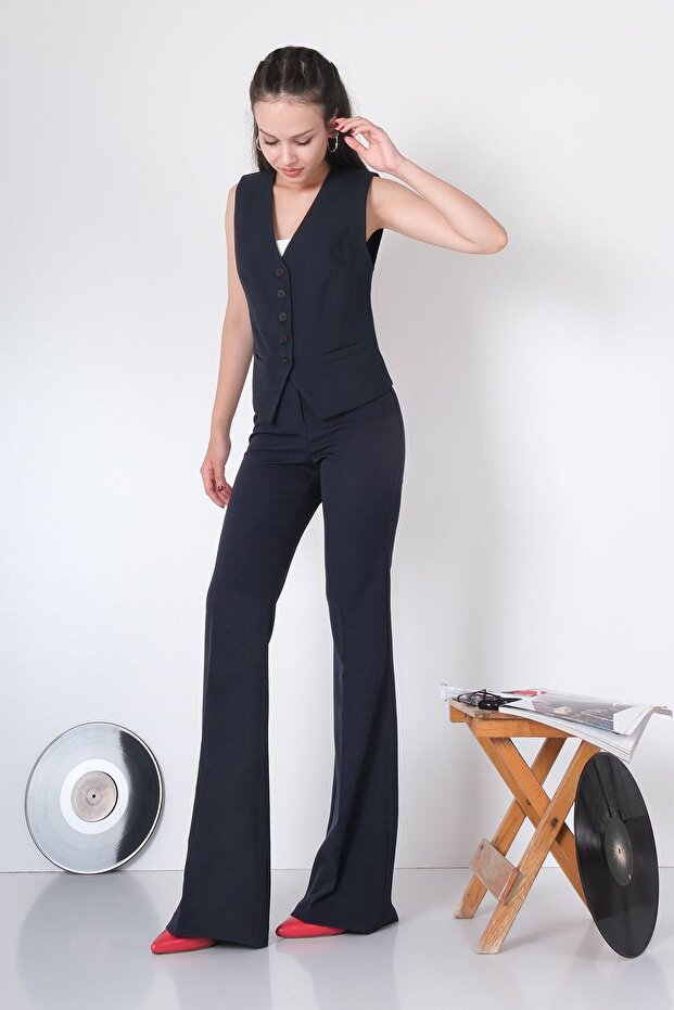 Son Moda Yelekli Takım - 2