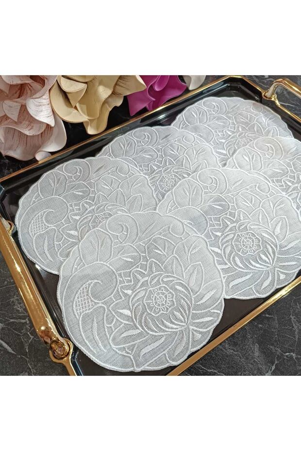 beyaz iş desenli nilüfer model ekru renkli kokteyl peçetesi ,kahve yanı peçetesi, napkin 1 adet - 6