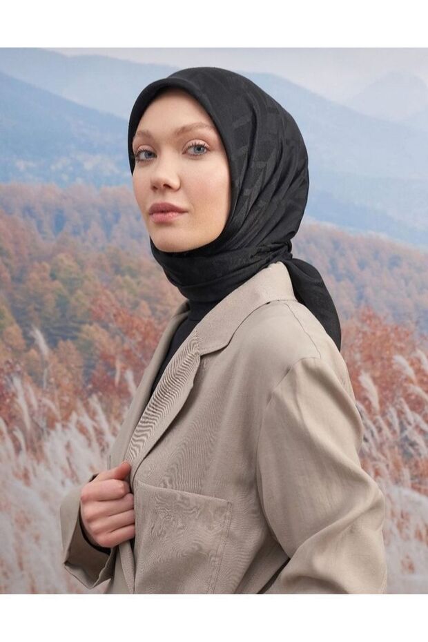 وشاح جاكار من القطن الحريري بنمط متعرج - 1