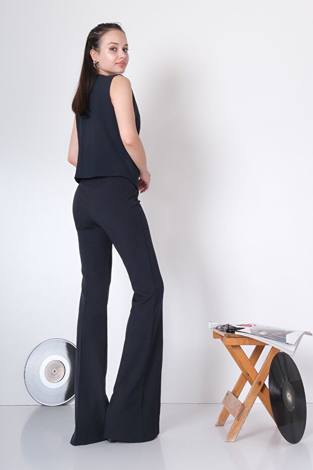 Son Moda Yelekli Takım - 4