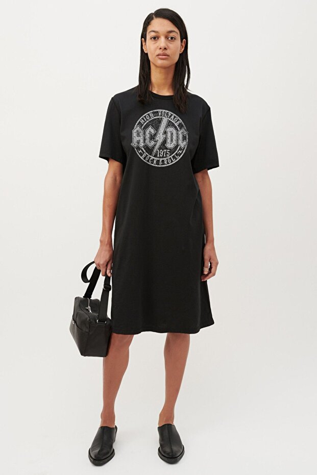 Acdc Black Crew Neck Short Sleeve Above Knee Mid Length Combed Cotton Dress in the Circle