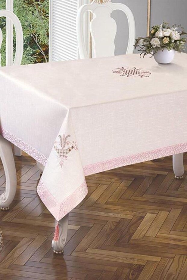 Tulip Embroidered Tablecloth Cream Powder 160x260cm