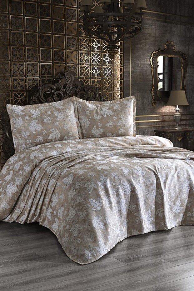 Çınar Jakarlı Yatak Örtüsü Gold - 1