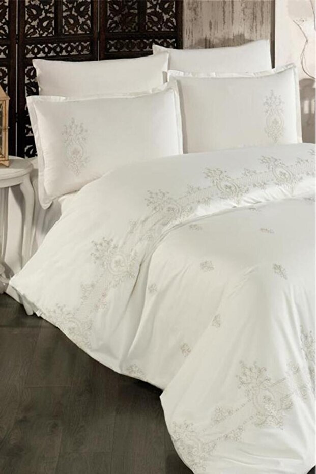 Calina Embroidered 100% Cotton Double Duvet Set Gold