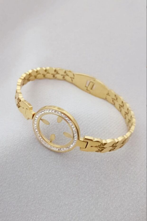 Quarter Inserted Steel Jewelled Bracelet