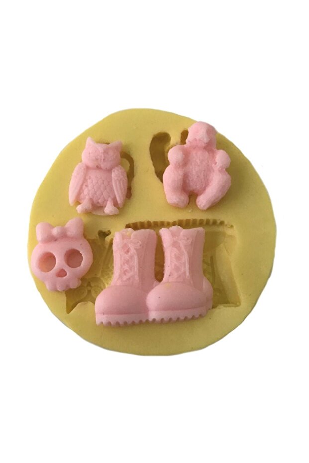 Boots Owl Skull Shaped Silicone Pastry and Candy Dough Mold 3x2,5x0,5 cm