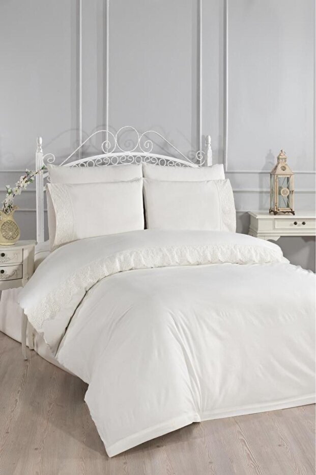 French Laced Kuris Duvet Cover Set Cream