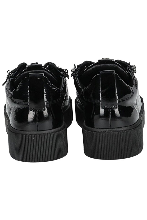 Sneaker - 5