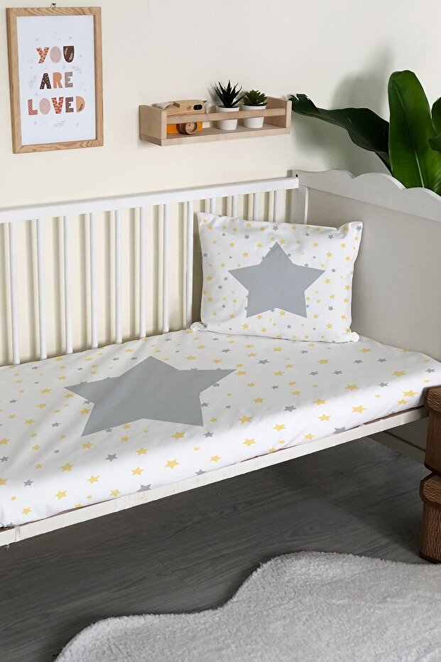 Star Patterned Velvet Decorative Baby Crib Cover