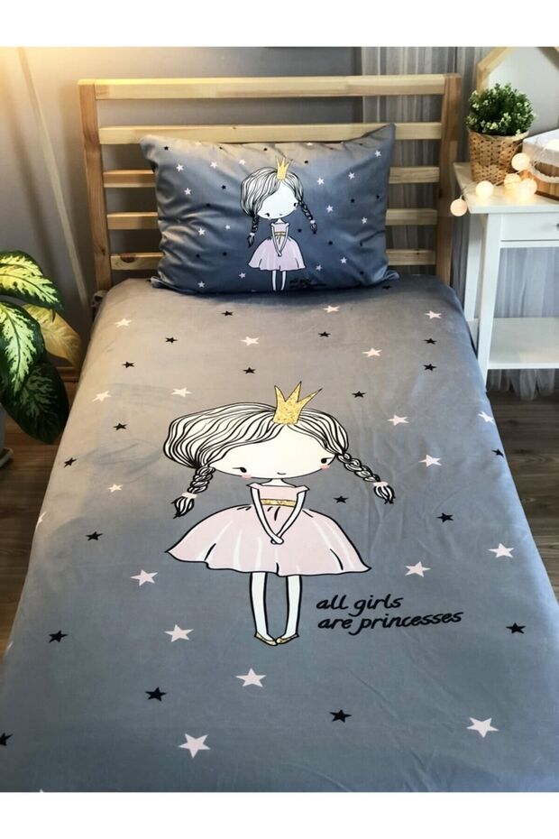 Gray Floor Princess Girl Decorafit Cover 201