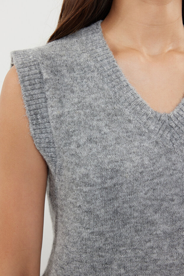 Gri Yünlü Fitted/Vücudu Saran Triko Süveter TWOAW25SV00007 - 4