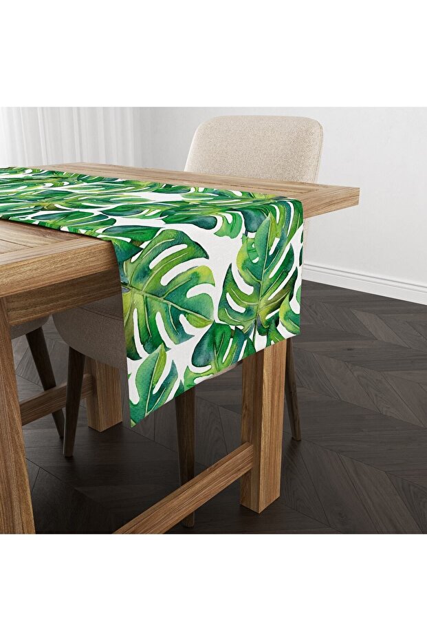 Flower Patterned Runner Model - 1