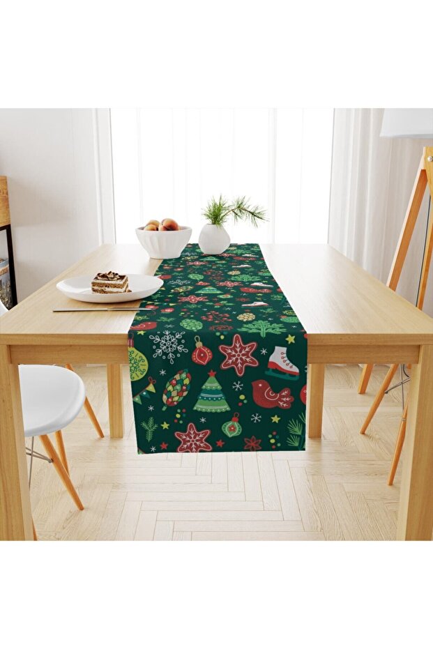 Christmas Patterned Runner Model - 2