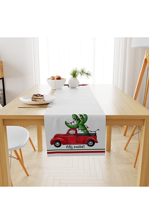 Christmas Patterned Runner Model - 1