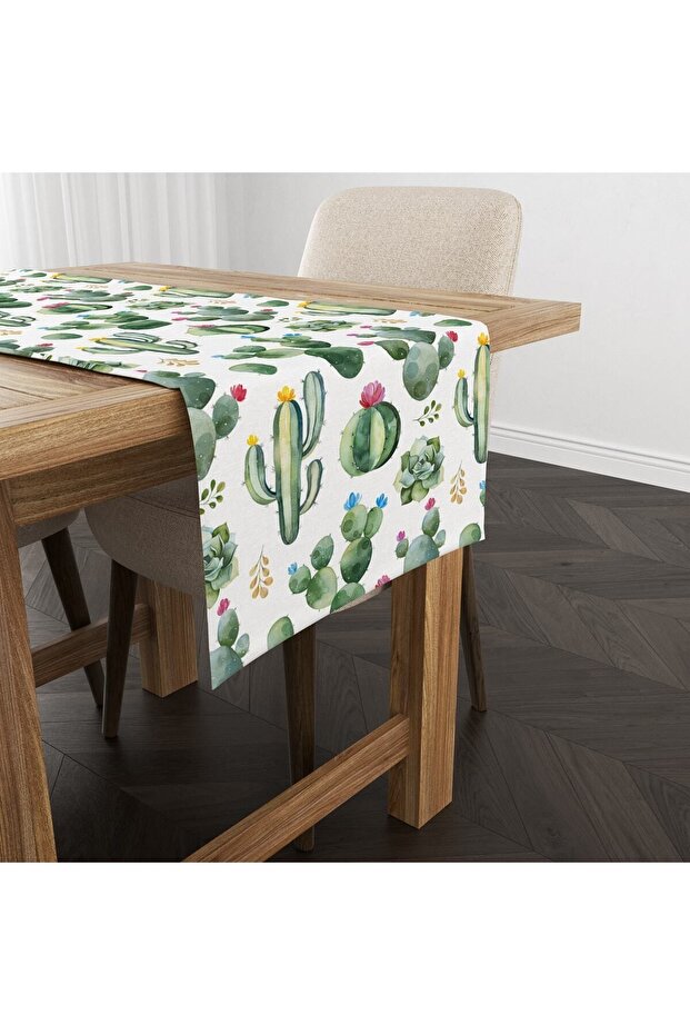 Flower Patterned Runner Model - 1