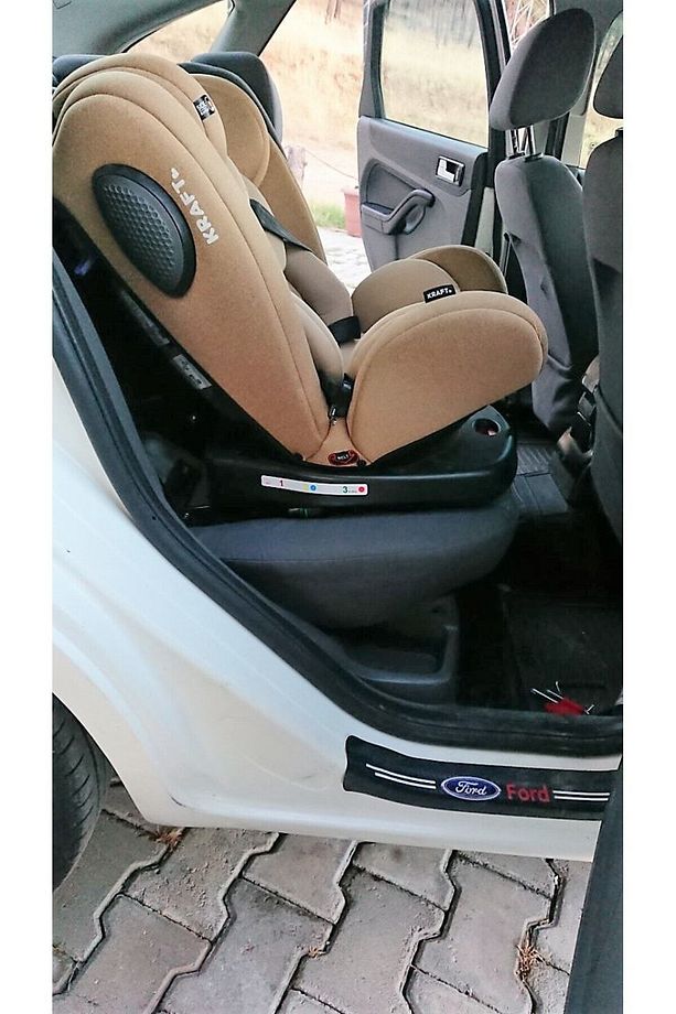 Focus Birebir Uyumlu Isofix Aparatı Montaj Vidaları Ve Plastiği Ffmp - 7