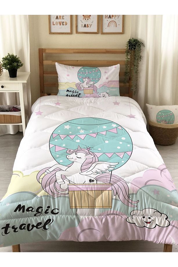 Unicorn Desenli Kapitone Yorgan,dekoratif Yatak Örtüsü - 1