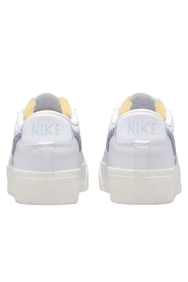 Blazer Low '77 Platform DV6978-100 - 8