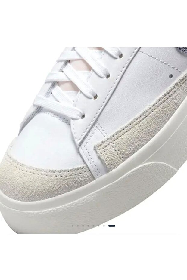 Blazer Low '77 Platform DV6978-100 - 6