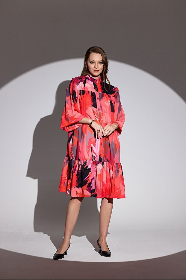 فستان بحزام بأزرار - 1