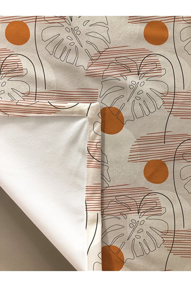 Geometric Patterned Tablecloth White - 2